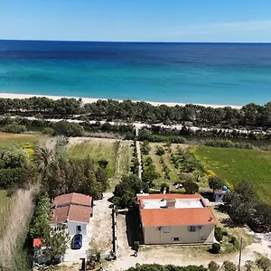  Apartment Re - Aurora Rimedia A 50 Metri Dal Mare Italien